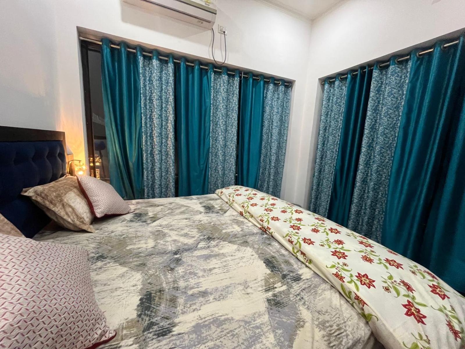 La Calma Homestay Khajurāho Esterno foto